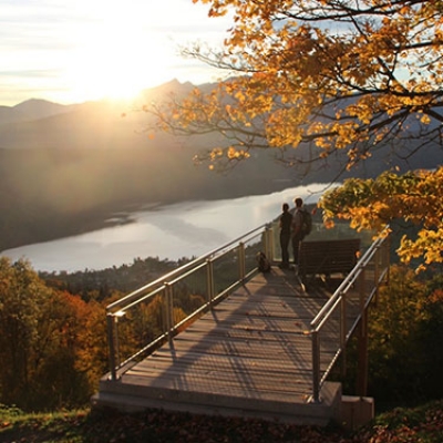 Herbstlust zwischen Berg und See